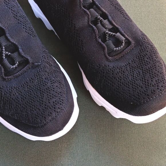 Propet Travelactiv Black Preferred Ortholite Sneakers - Picture 3 of 10